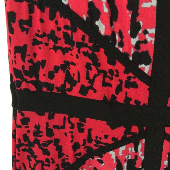 Pattern dress - Picture 3 of 6